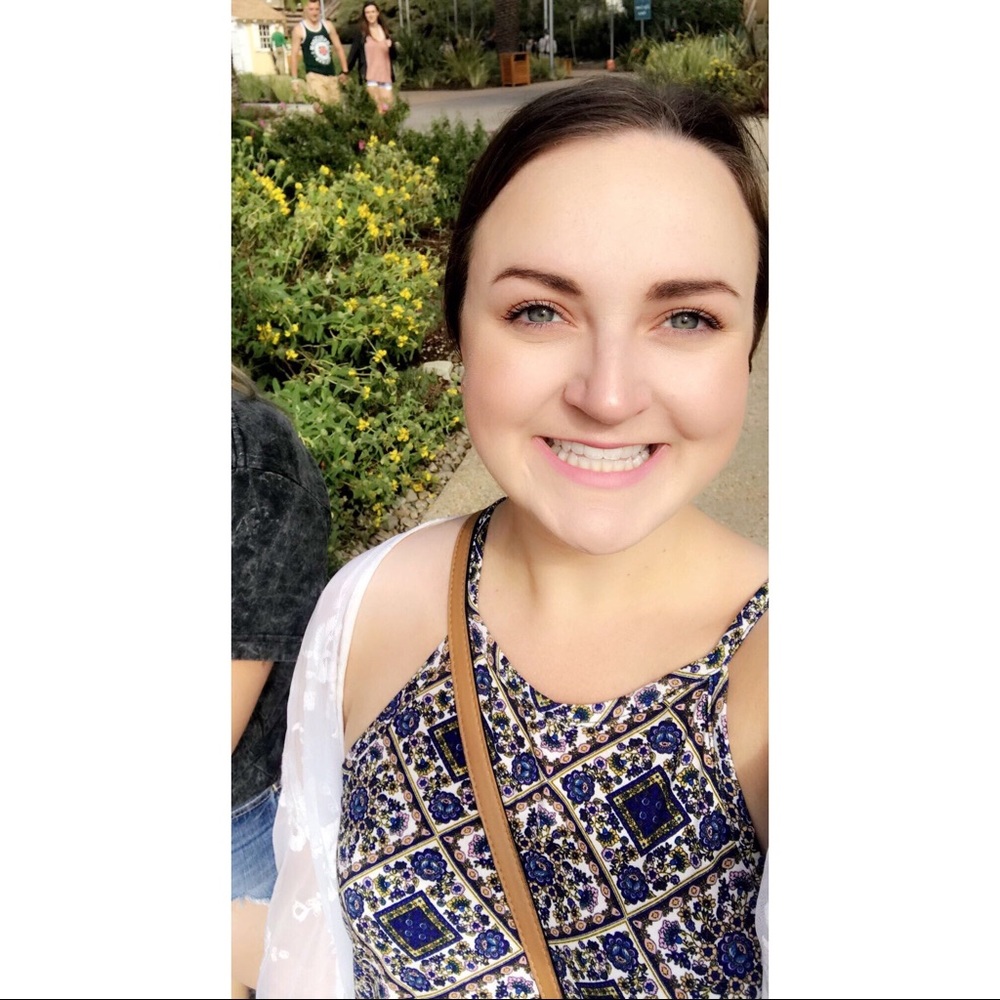 Meet your Posher, Lauren